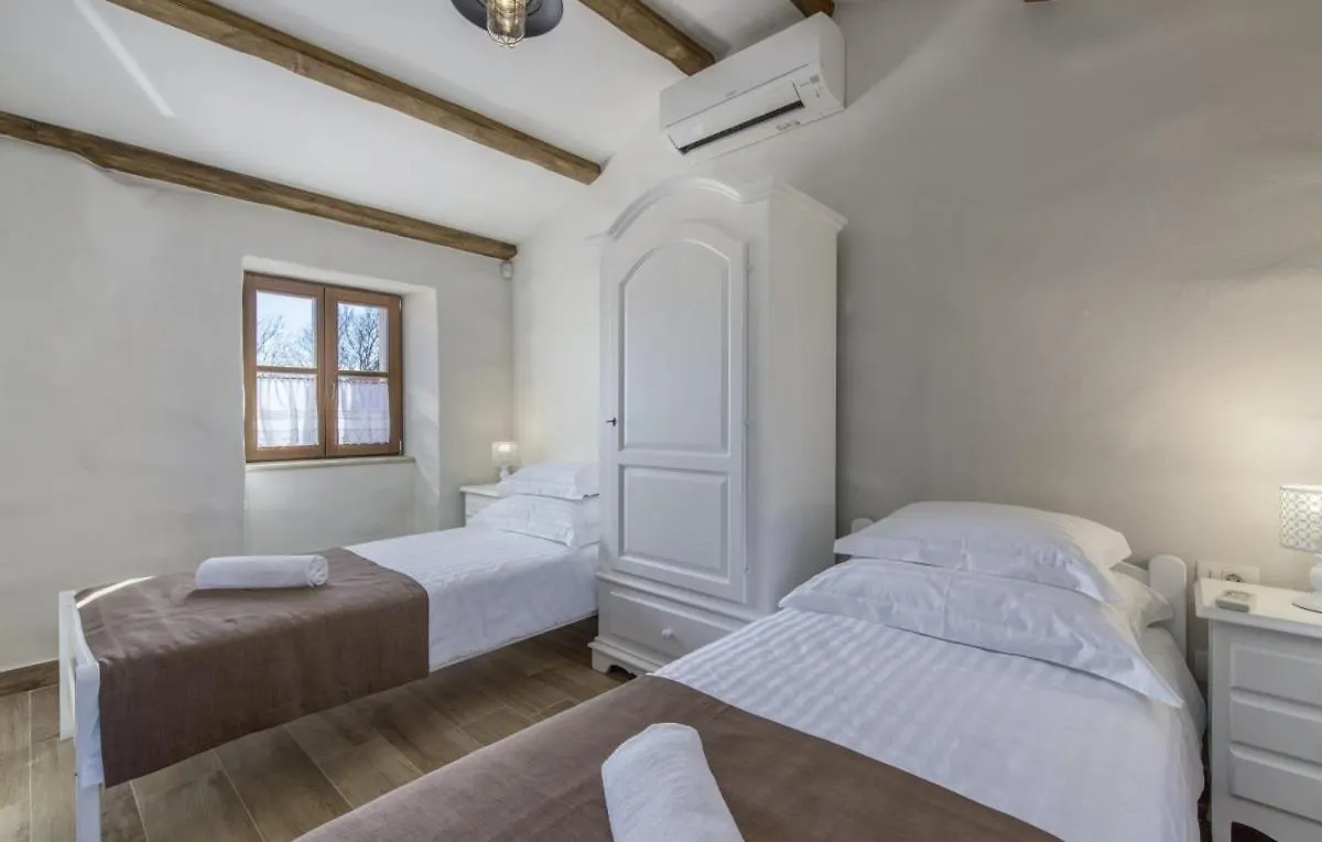 Heritage Villa Croc In Bibali - Haus Fuer 4-6 Personen Buje Kroatien