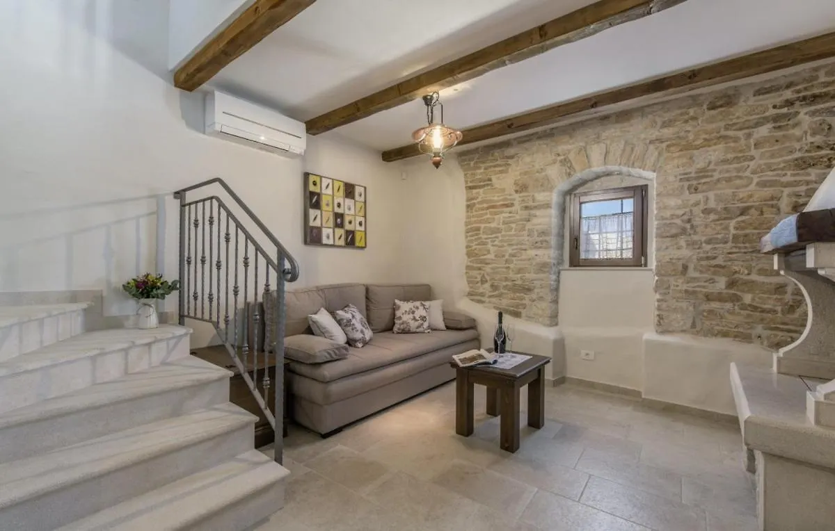 Heritage Villa Croc In Bibali - Haus Fuer 4-6 Personen Buje 0*,